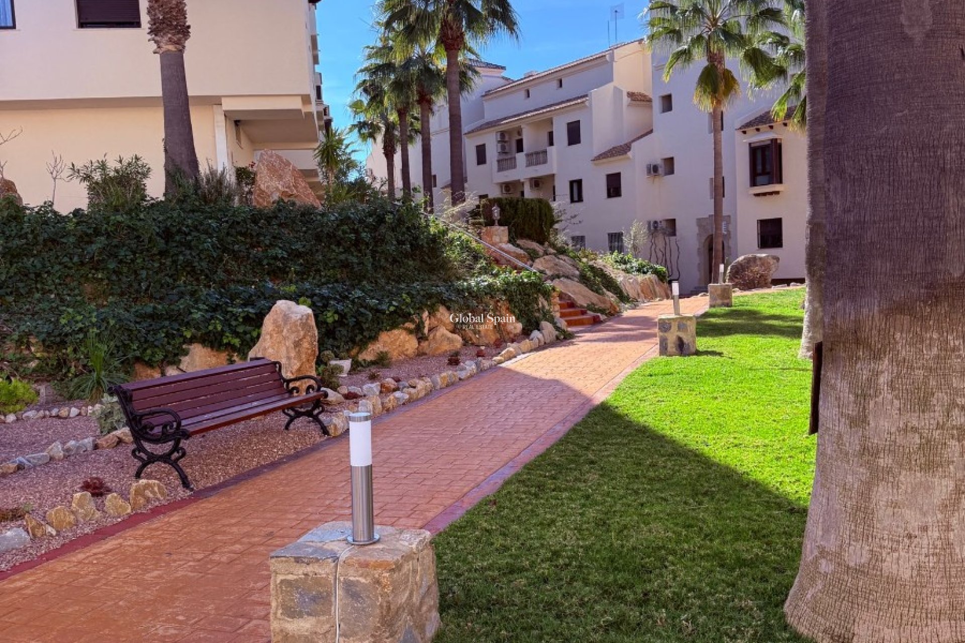 Venta - ÁTICO -
LAS RAMBLAS GOLF - Inland