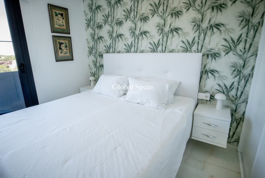Venta - ÁTICO -
LOS BALCONES - LOS ALTOS - AMANECER