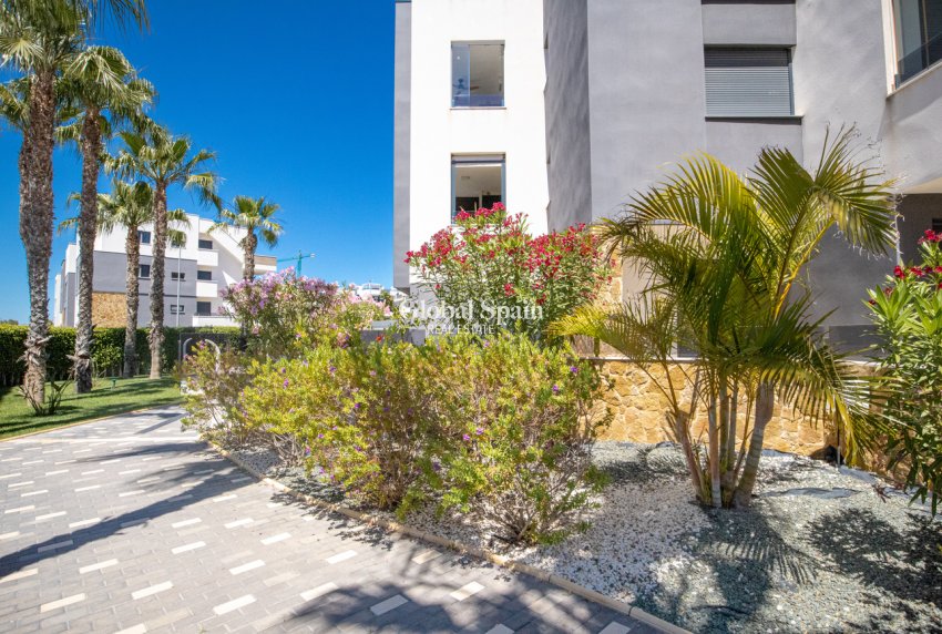 Venta - ÁTICO -
LOS BALCONES - LOS ALTOS - AMANECER