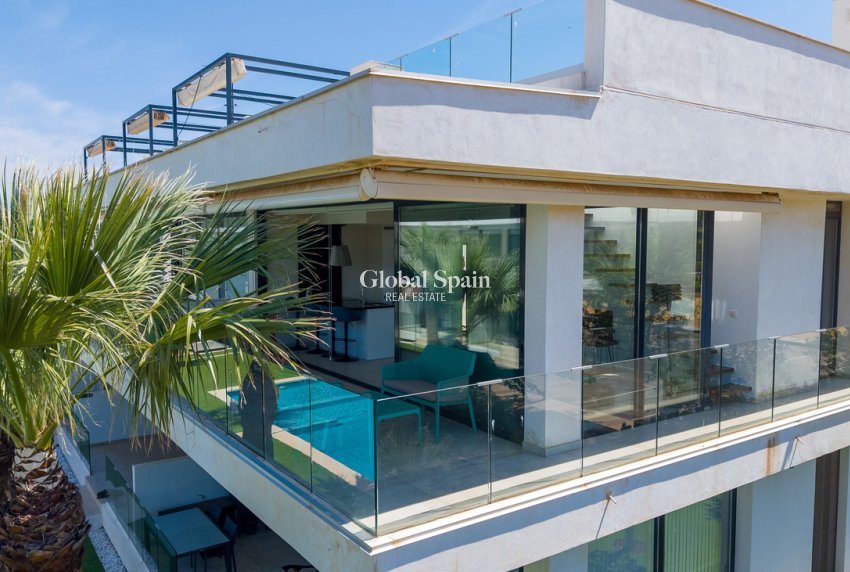 Venta - ÁTICO -
MAR DE CRISTAL - Costa Calida