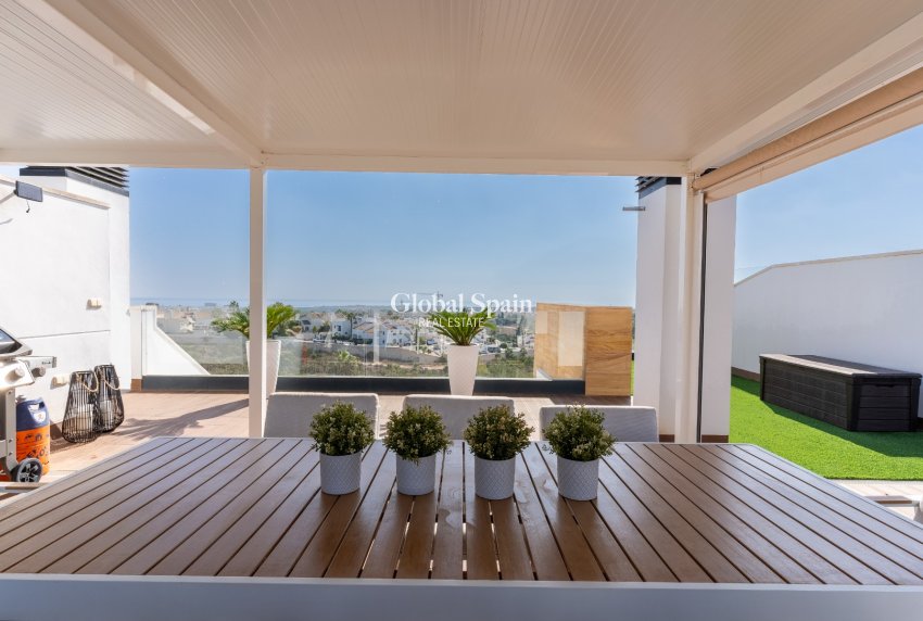 Venta - ÁTICO -
ORIHUELA COSTA - Costa Blanca