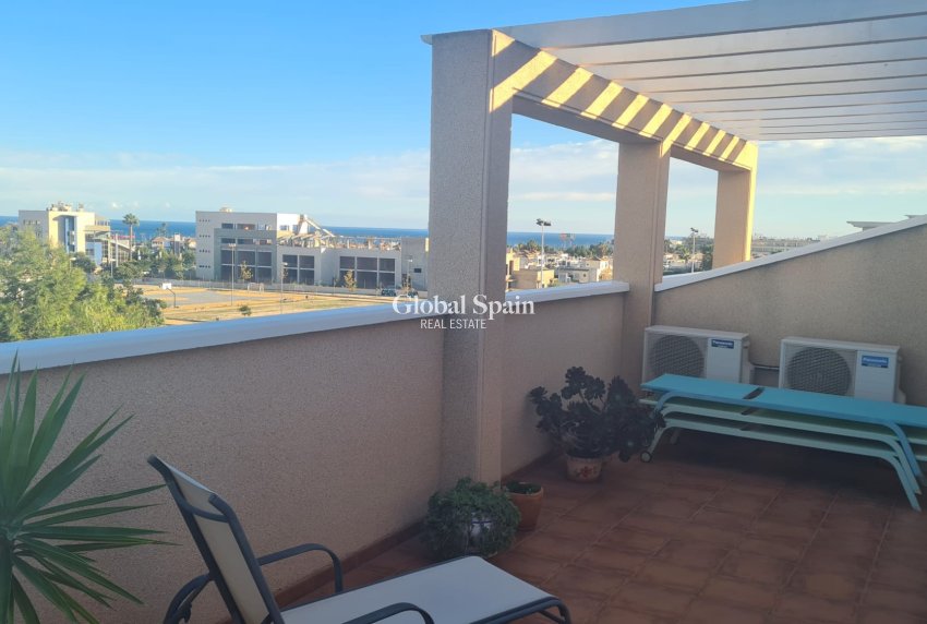 Venta - ÁTICO -
ORIHUELA COSTA - Costa Blanca