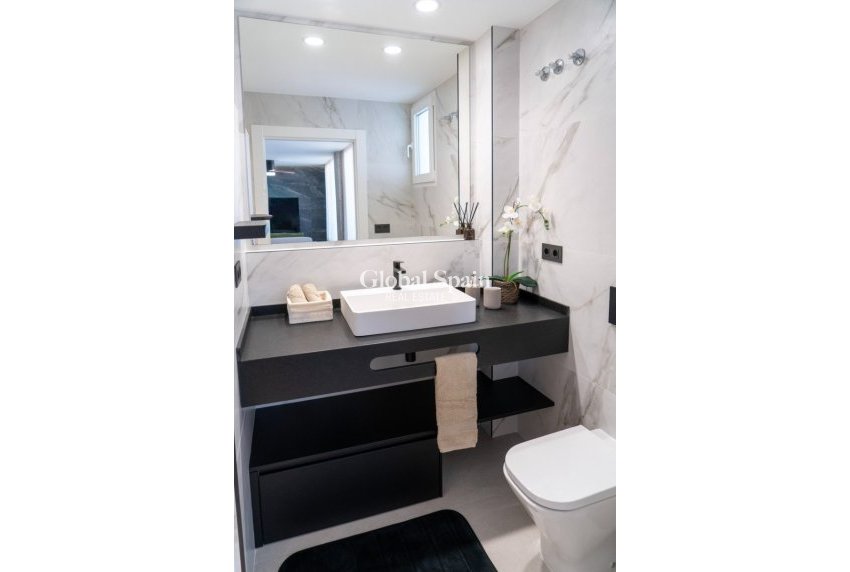 Venta - Atico -
ORIHUELA COSTA - La Zenia