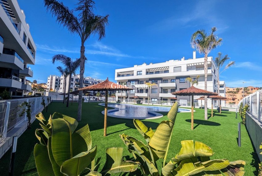 Venta - ÁTICO -
ORIHUELA COSTA - Las Filipinas