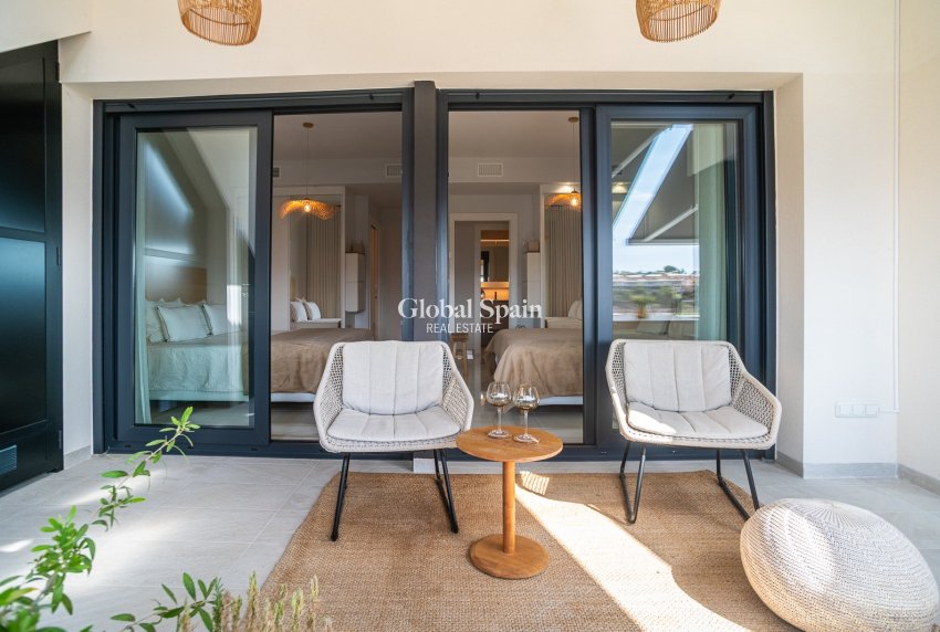 Venta - ÁTICO -
ORIHUELA COSTA - Los Altos