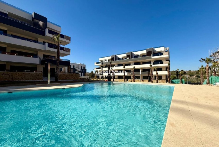 Venta - ÁTICO -
ORIHUELA COSTA - PAU 8