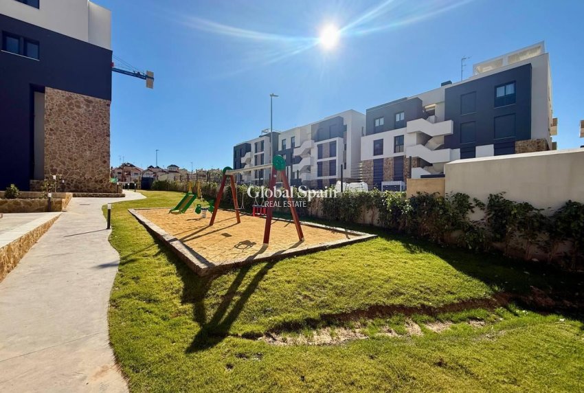 Venta - ÁTICO -
ORIHUELA COSTA - PAU 8