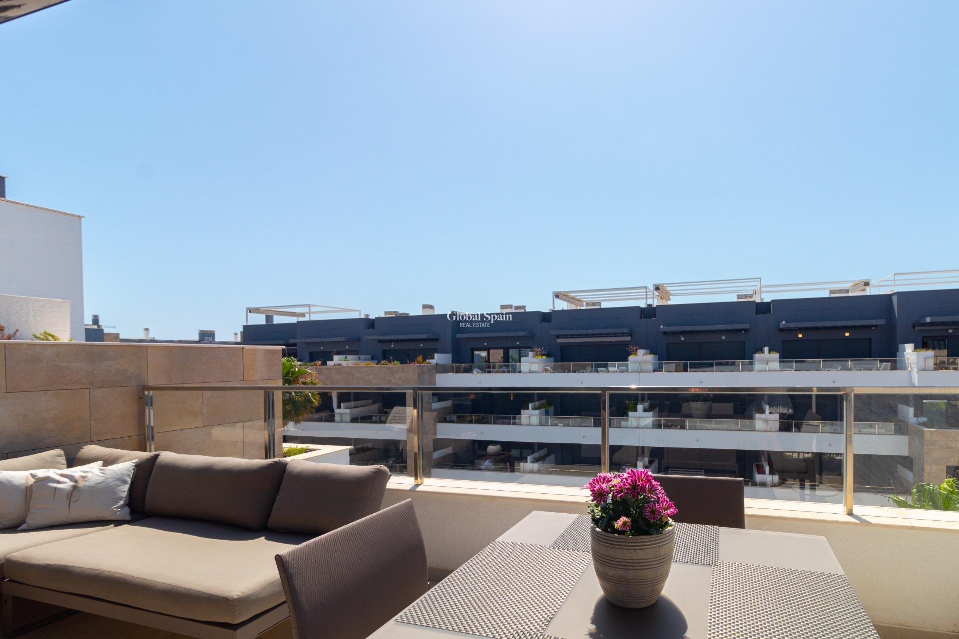 Venta - ÁTICO -
ORIHUELA COSTA - Playa Flamenca