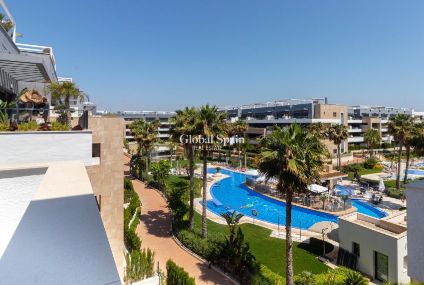 Venta - ÁTICO -
ORIHUELA COSTA - Playa Flamenca