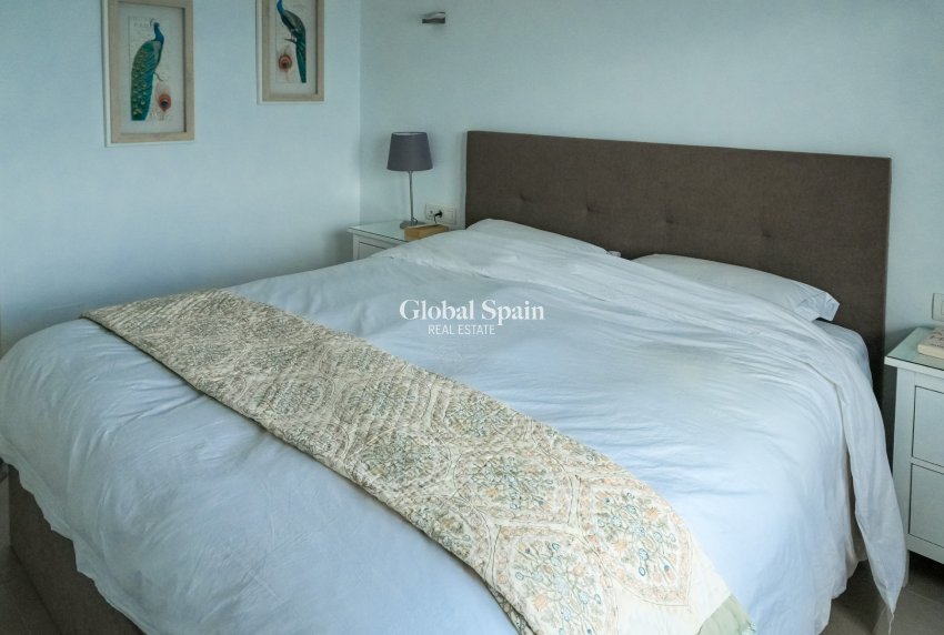 Venta - ÁTICO -
ORIHUELA COSTA - Punta Prima