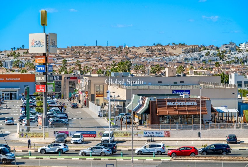 Venta - ÁTICO -
ORIHUELA COSTA - Punta Prima