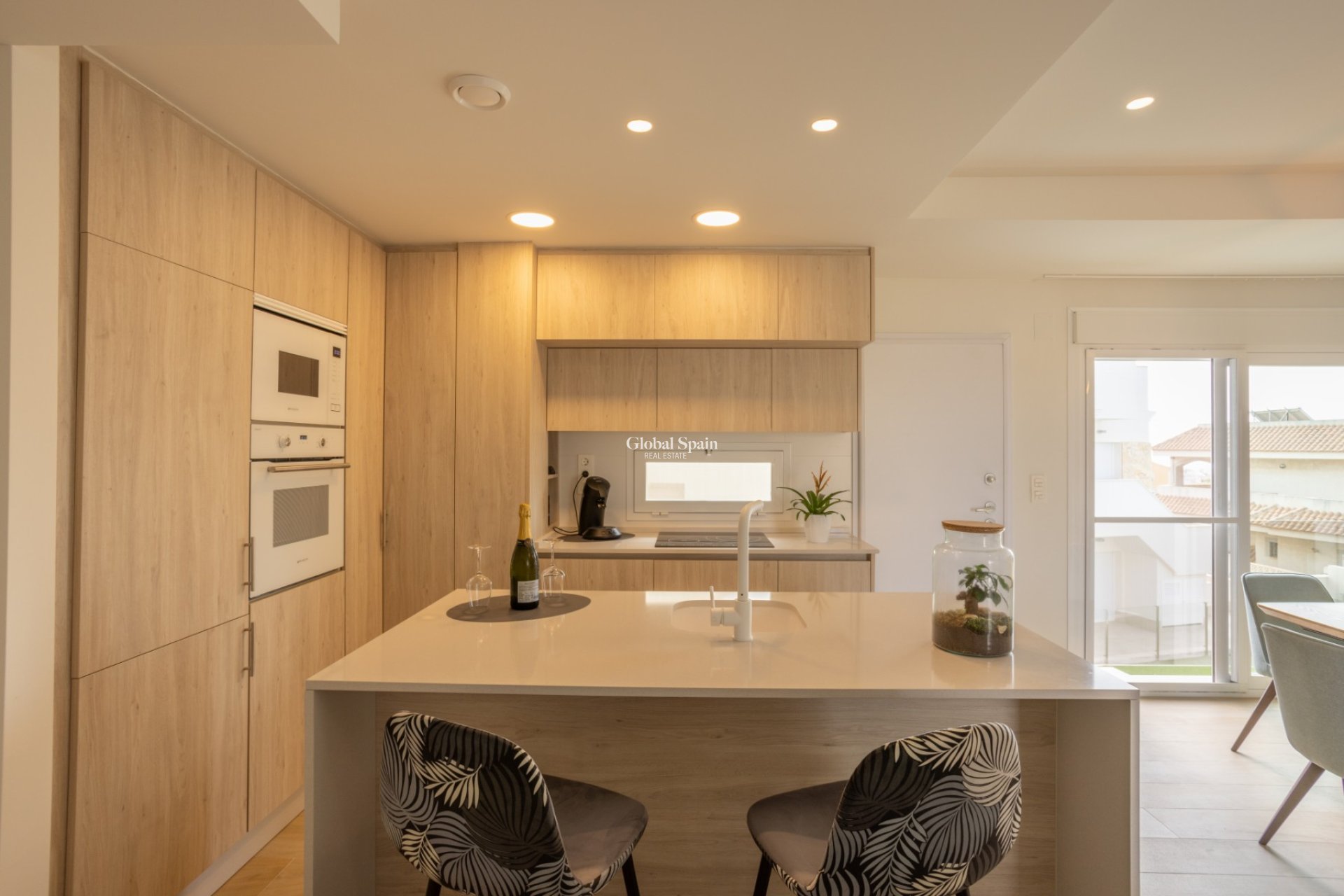 Venta - Atico -
ORIHUELA COSTA - VILLAMARTÍN