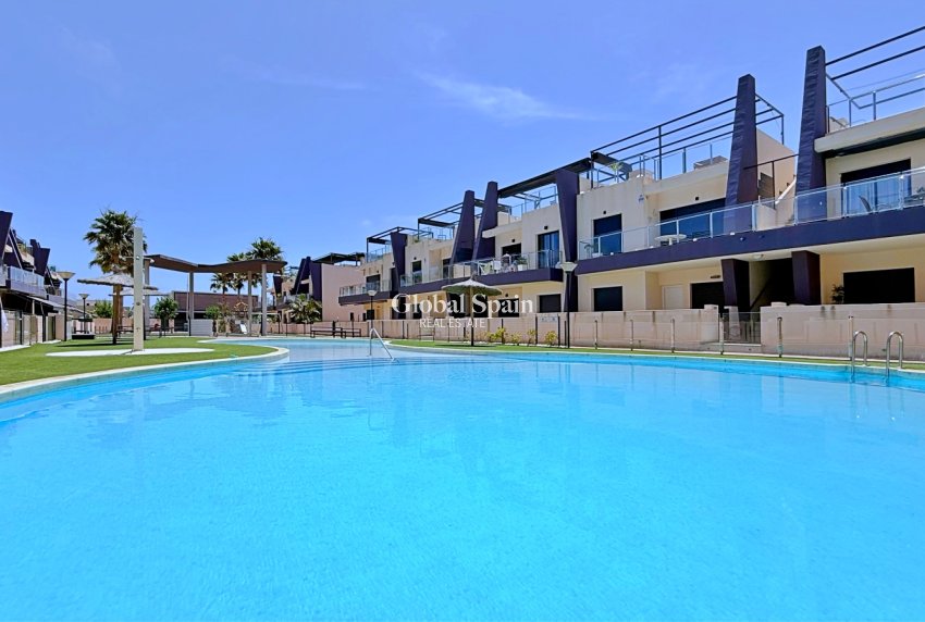Venta - ÁTICO -
PILAR DE LA HORADADA - Costa Blanca