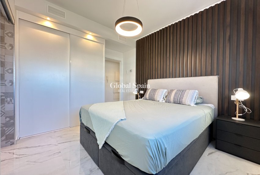 Venta - Atico -
PLAYA FLAMENCA