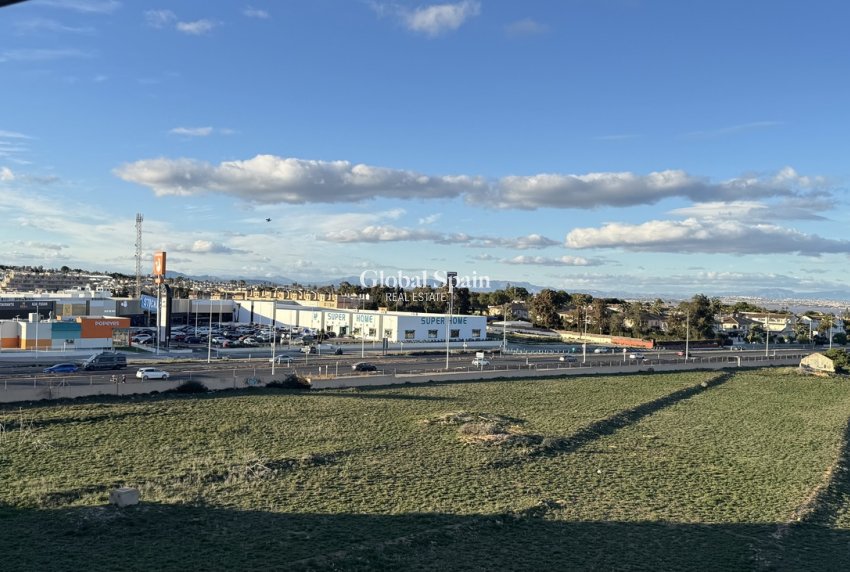 Venta - ÁTICO -
PUNTA PRIMA - Costa Blanca