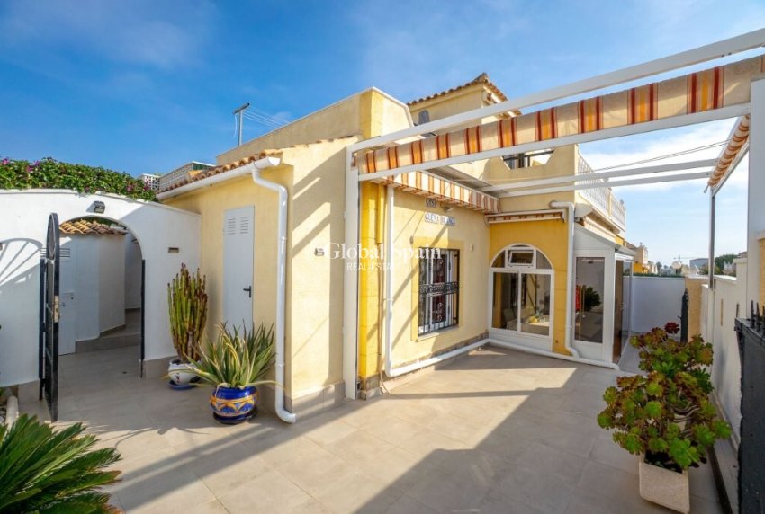 Venta - Ático Quad House -
ORIHUELA COSTA - Serena 5