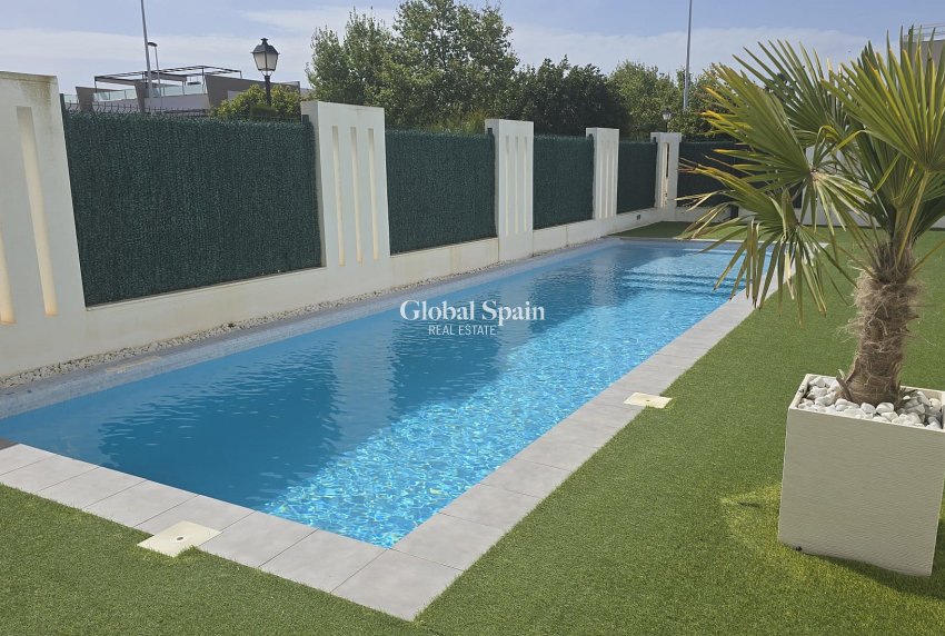 Venta - ÁTICO -
SAN PEDRO DEL PINATAR - Costa Calida