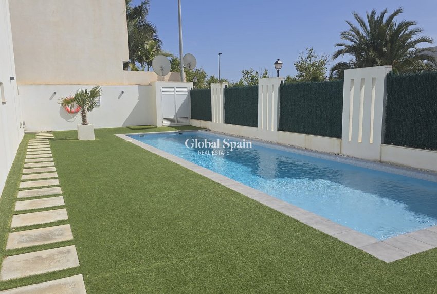 Venta - ÁTICO -
SAN PEDRO DEL PINATAR - Costa Calida