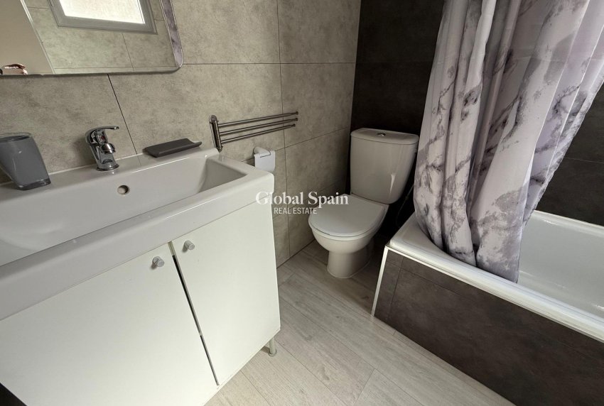 Venta - ÁTICO -
SAN PEDRO DEL PINATAR - San Pedro de Pinatar