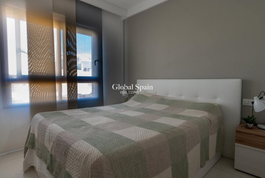 Venta - ÁTICO -
TORRE DE LA HORADADA - Costa Blanca