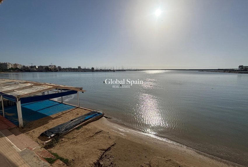 Venta - ÁTICO -
TORREVIEJA - Acequion