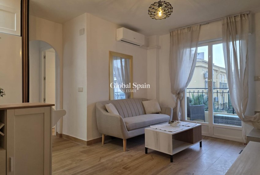 Venta - ÁTICO -
TORREVIEJA - Cala Ferris