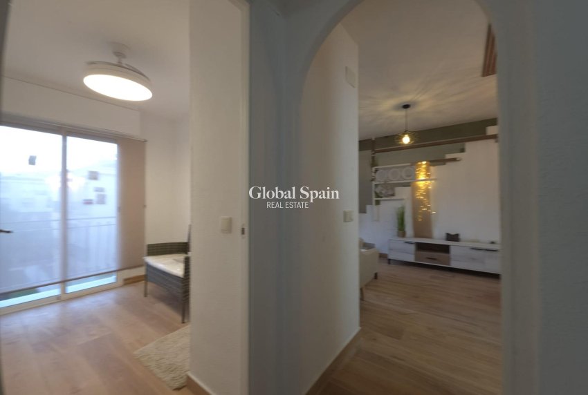 Venta - ÁTICO -
TORREVIEJA - Cala Ferris