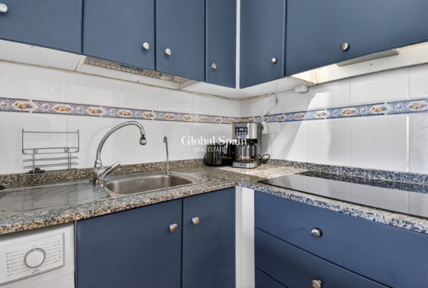 Venta - ÁTICO -
TORREVIEJA - Calas Blancas