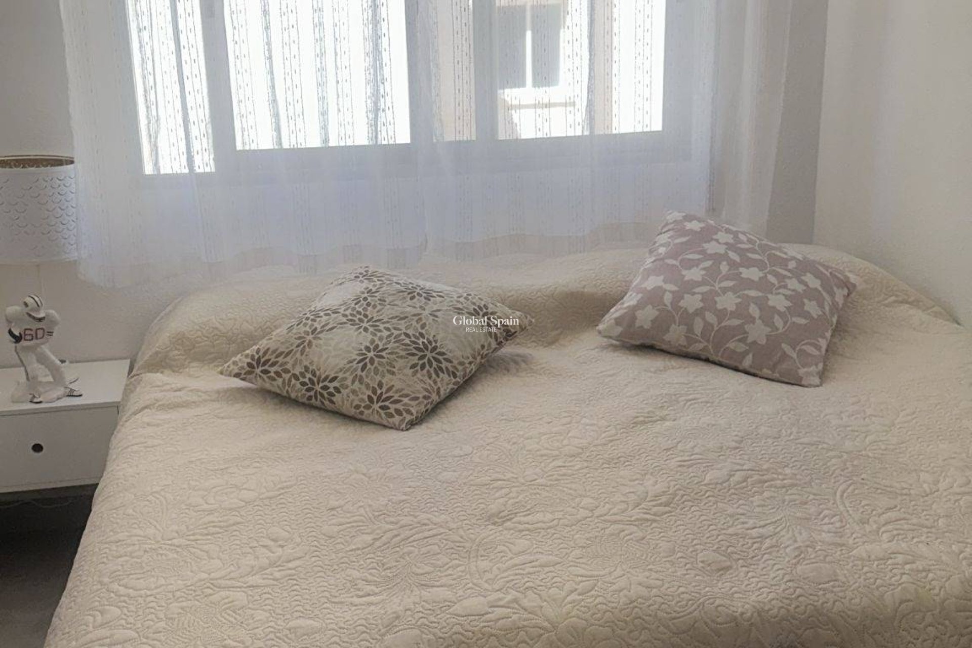 Venta - ÁTICO -
TORREVIEJA - Center