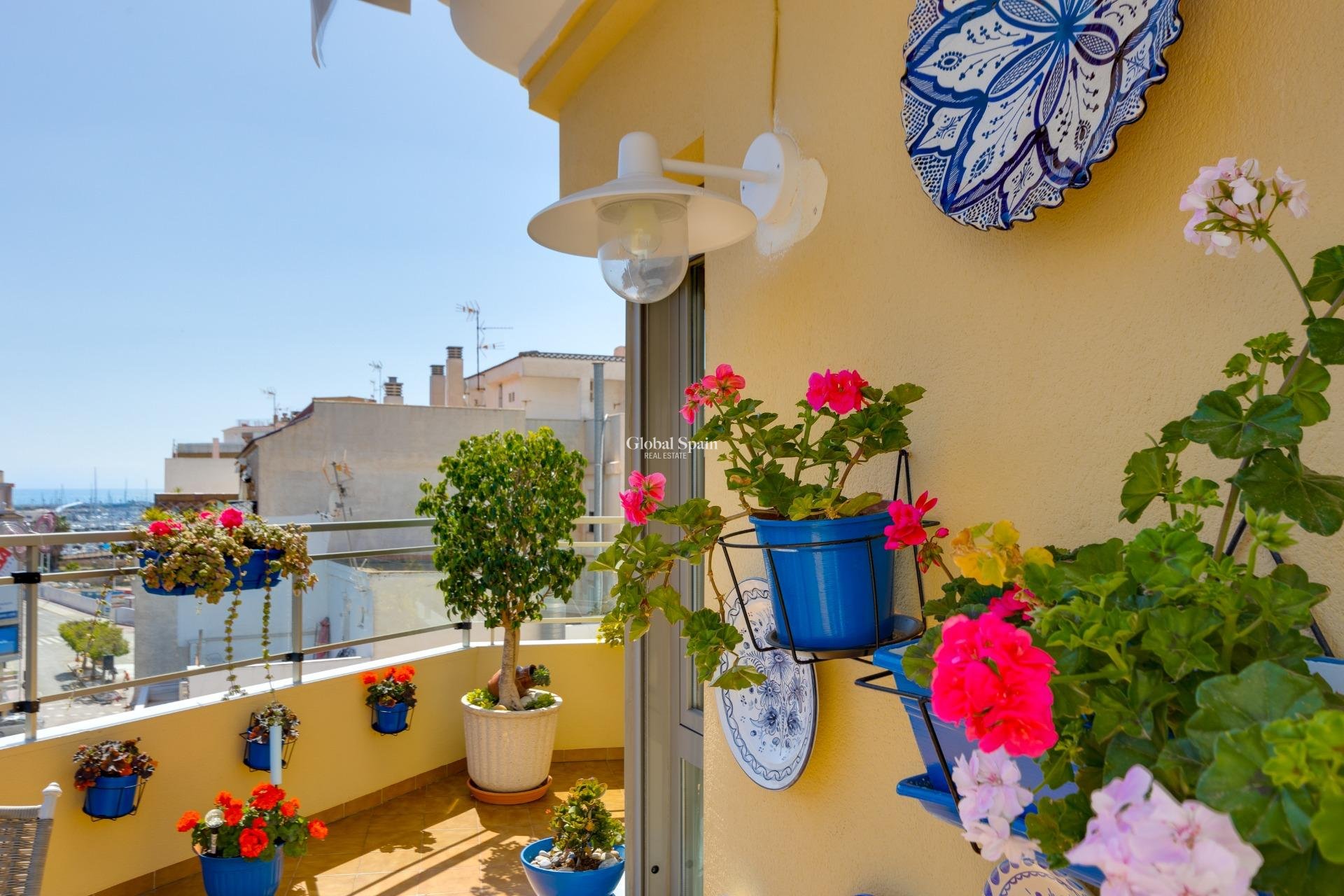 Venta - ÁTICO -
TORREVIEJA - Center