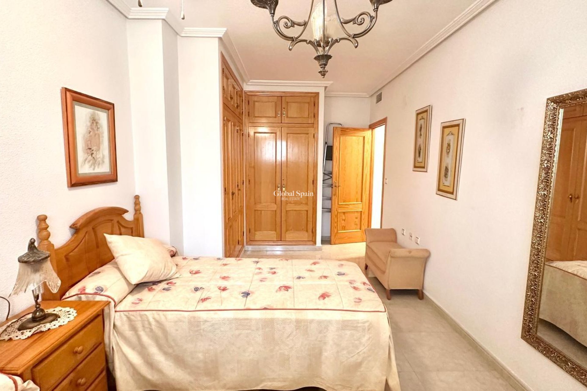 Venta - ÁTICO -
TORREVIEJA - Center