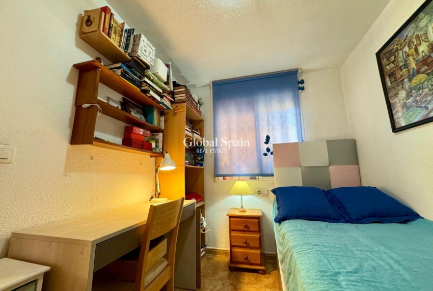 Venta - Atico -
TORREVIEJA - Centro