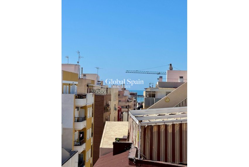 Venta - Atico -
TORREVIEJA - Centro