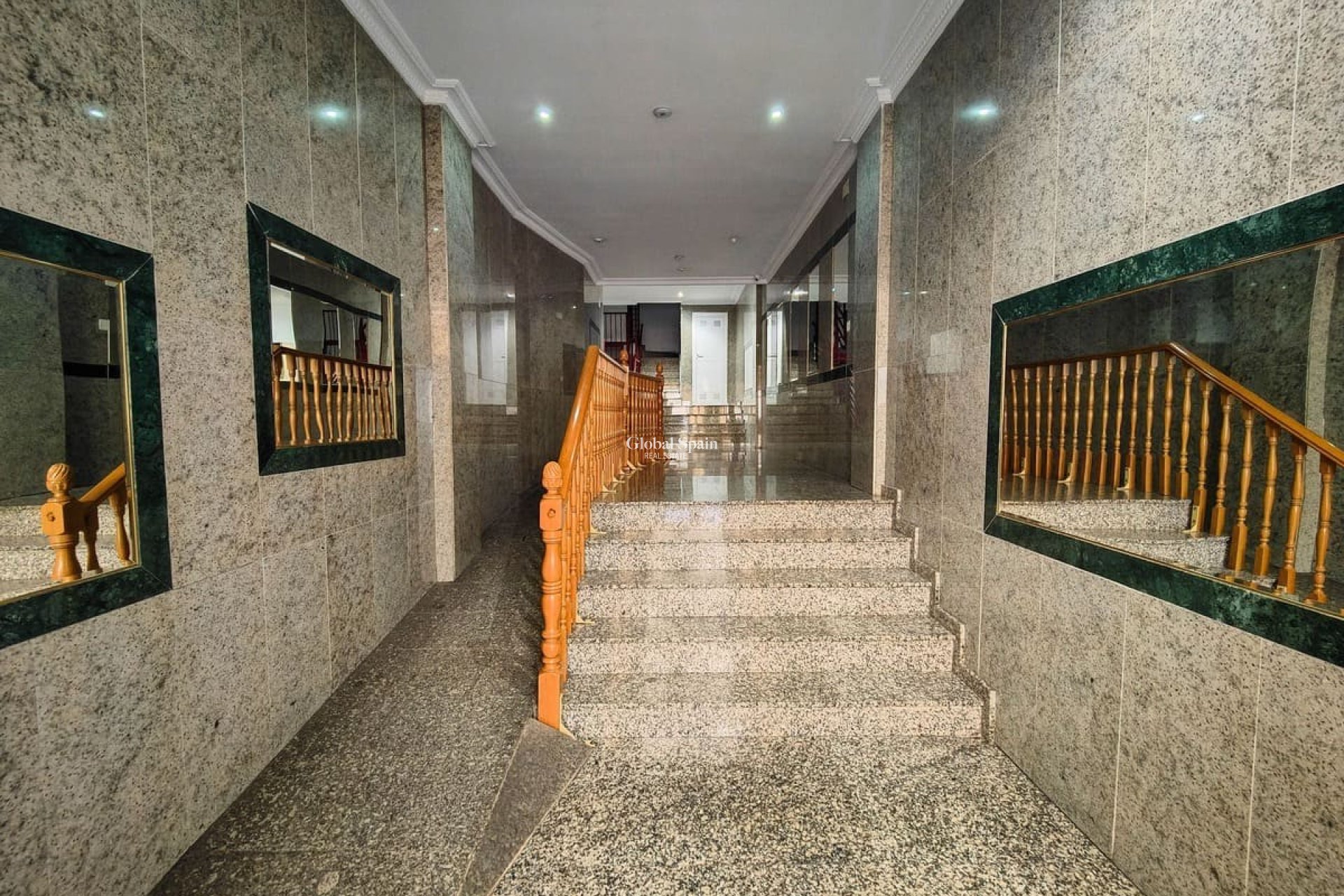 Venta - ÁTICO -
TORREVIEJA - Costa Blanca