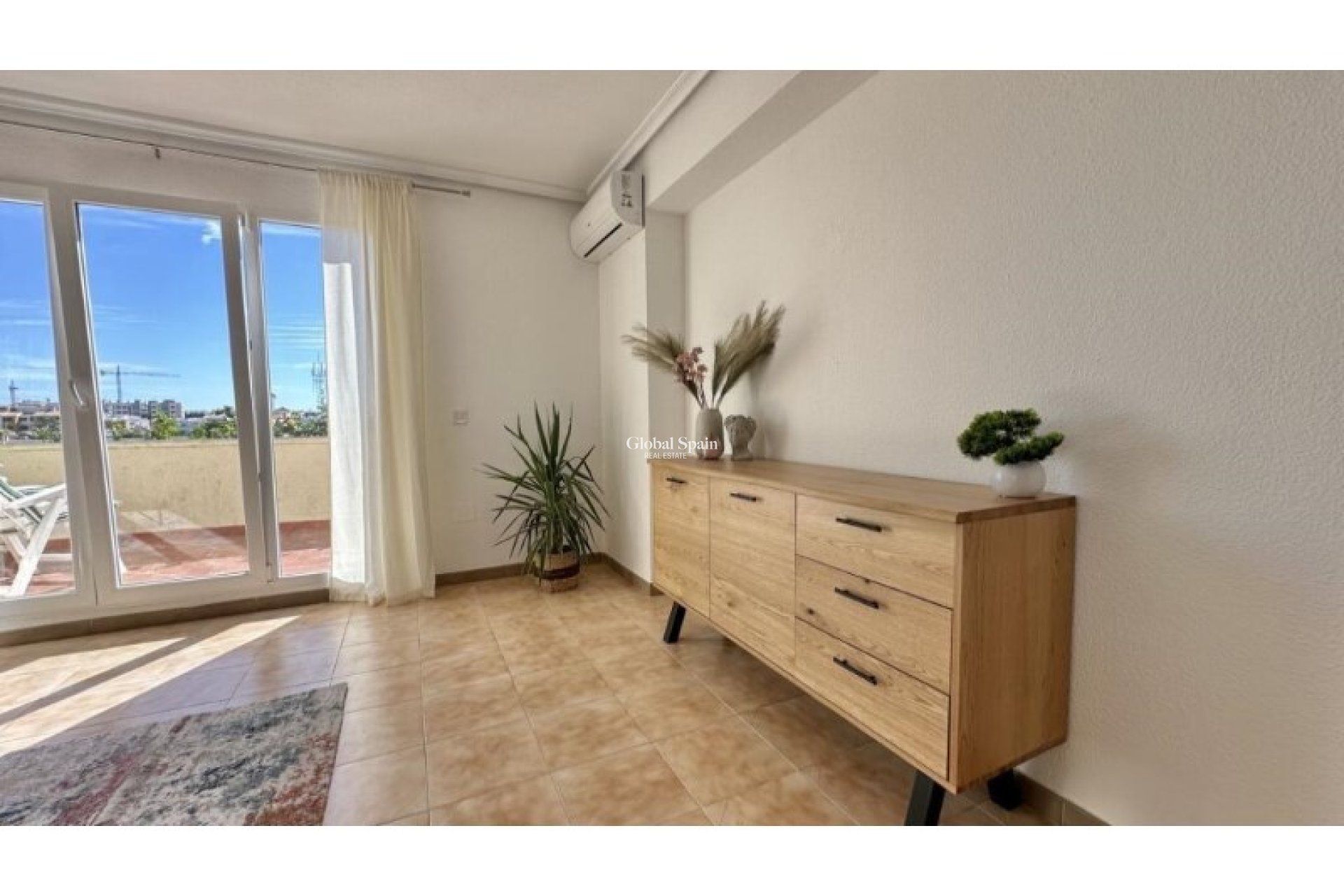 Venta - ÁTICO -
TORREVIEJA - Costa Blanca