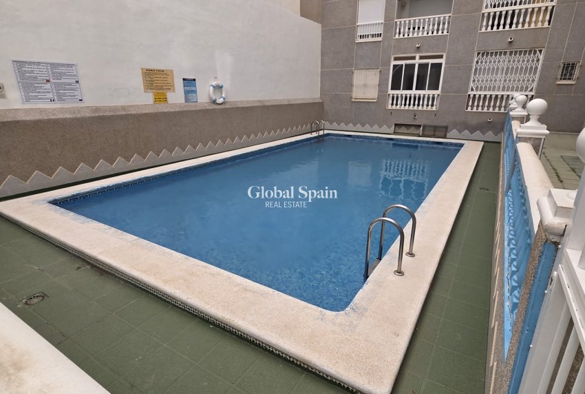 Venta - ÁTICO -
TORREVIEJA - Costa Blanca