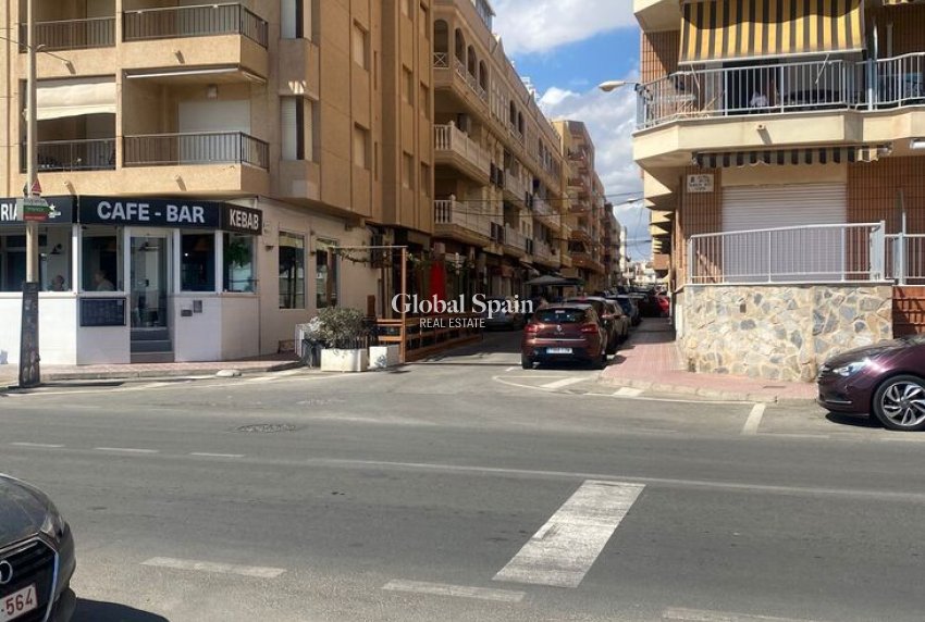 Venta - ÁTICO -
TORREVIEJA - Costa Blanca