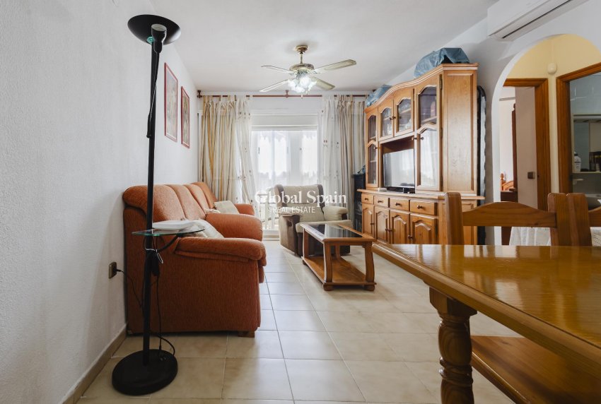 Venta - ÁTICO -
TORREVIEJA - Costa Blanca