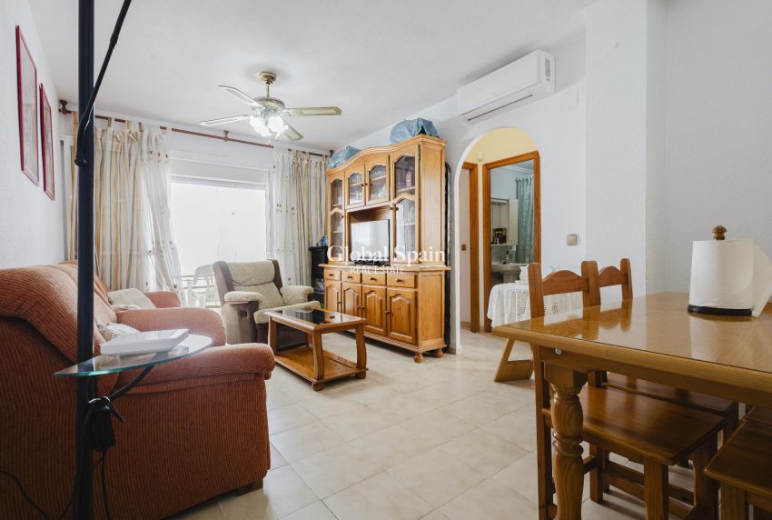 Venta - ÁTICO -
TORREVIEJA - Costa Blanca