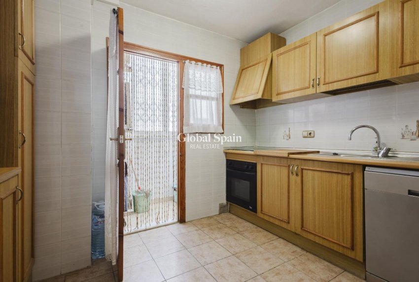Venta - ÁTICO -
TORREVIEJA - Costa Blanca
