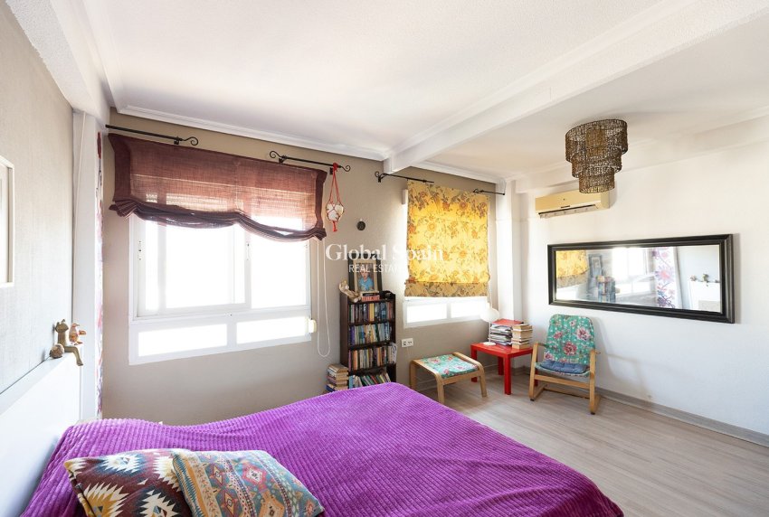 Venta - ÁTICO -
TORREVIEJA - Costa Blanca