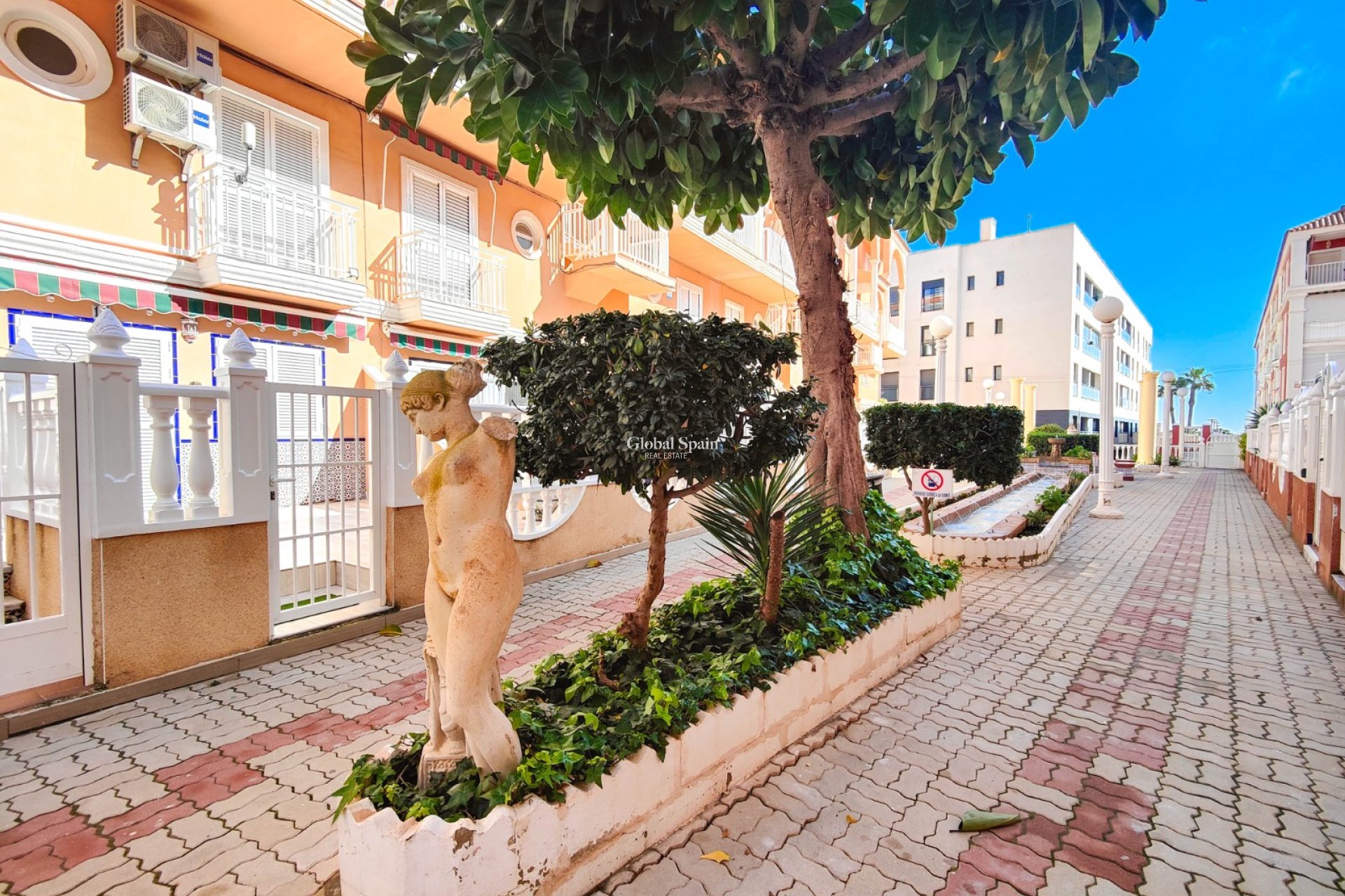 Venta - ÁTICO -
TORREVIEJA - Costa Blanca