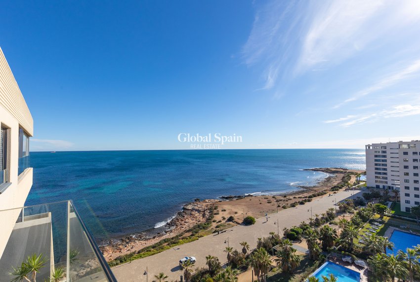 Venta - ÁTICO -
TORREVIEJA - Costa Blanca