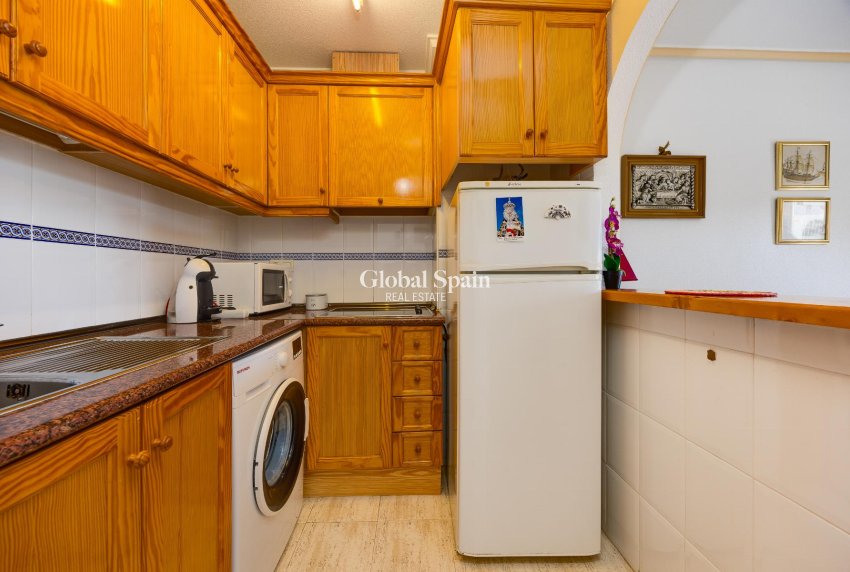 Venta - ÁTICO -
TORREVIEJA - Costa Blanca