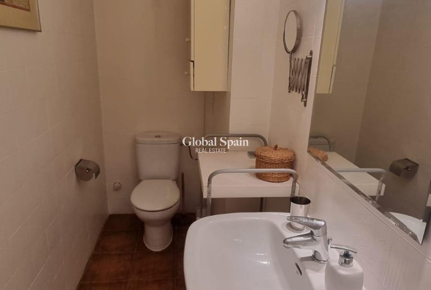 Venta - ÁTICO -
TORREVIEJA - El Acequión - Los Náufragos