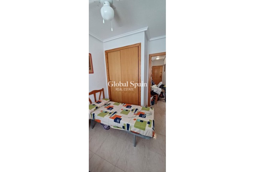 Venta - ÁTICO -
TORREVIEJA - El molino