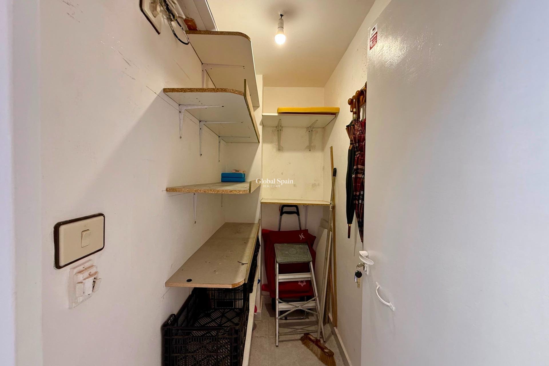Venta - ÁTICO -
TORREVIEJA - Habaneras