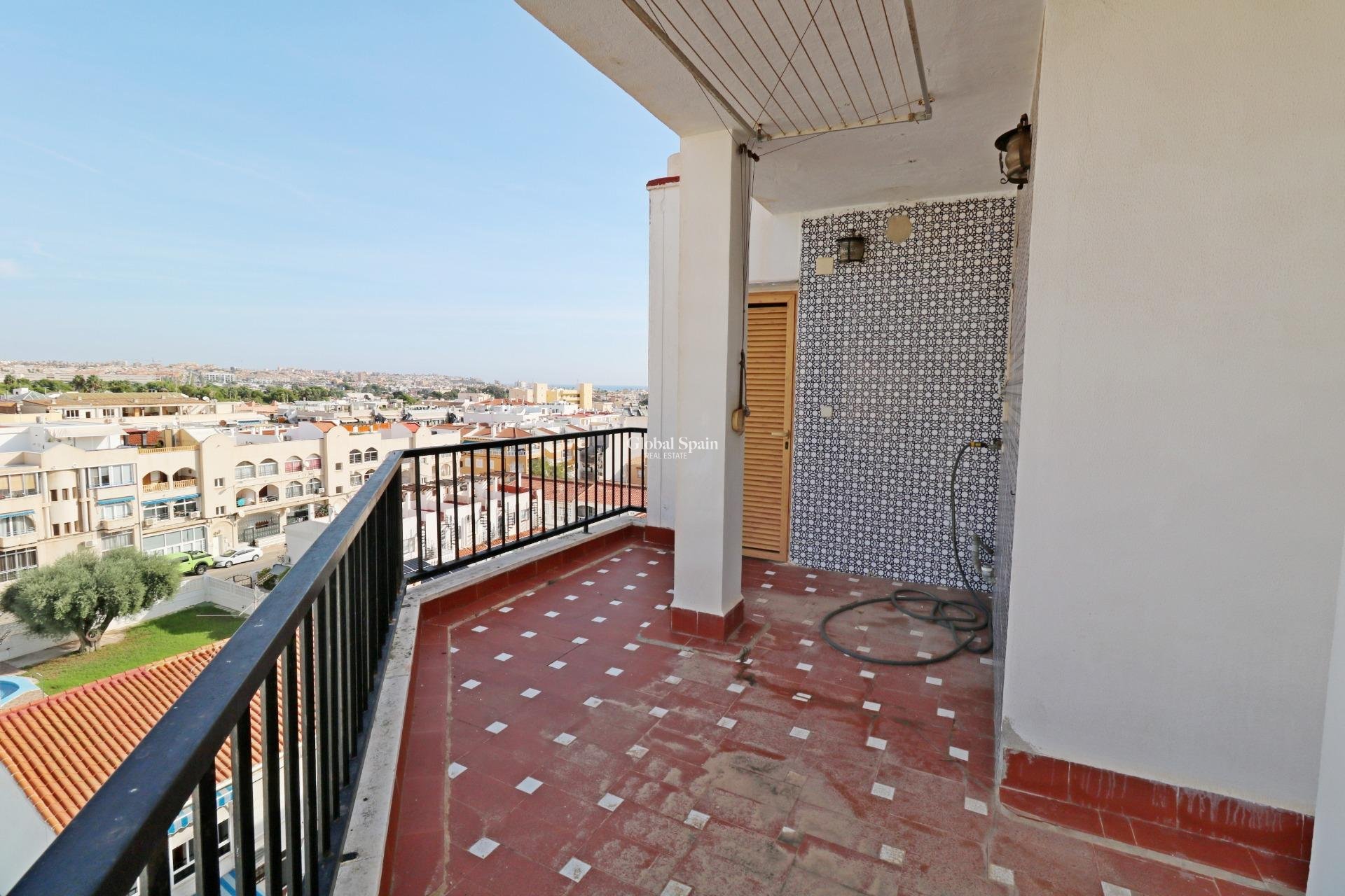 Venta - ÁTICO -
TORREVIEJA - Habaneras