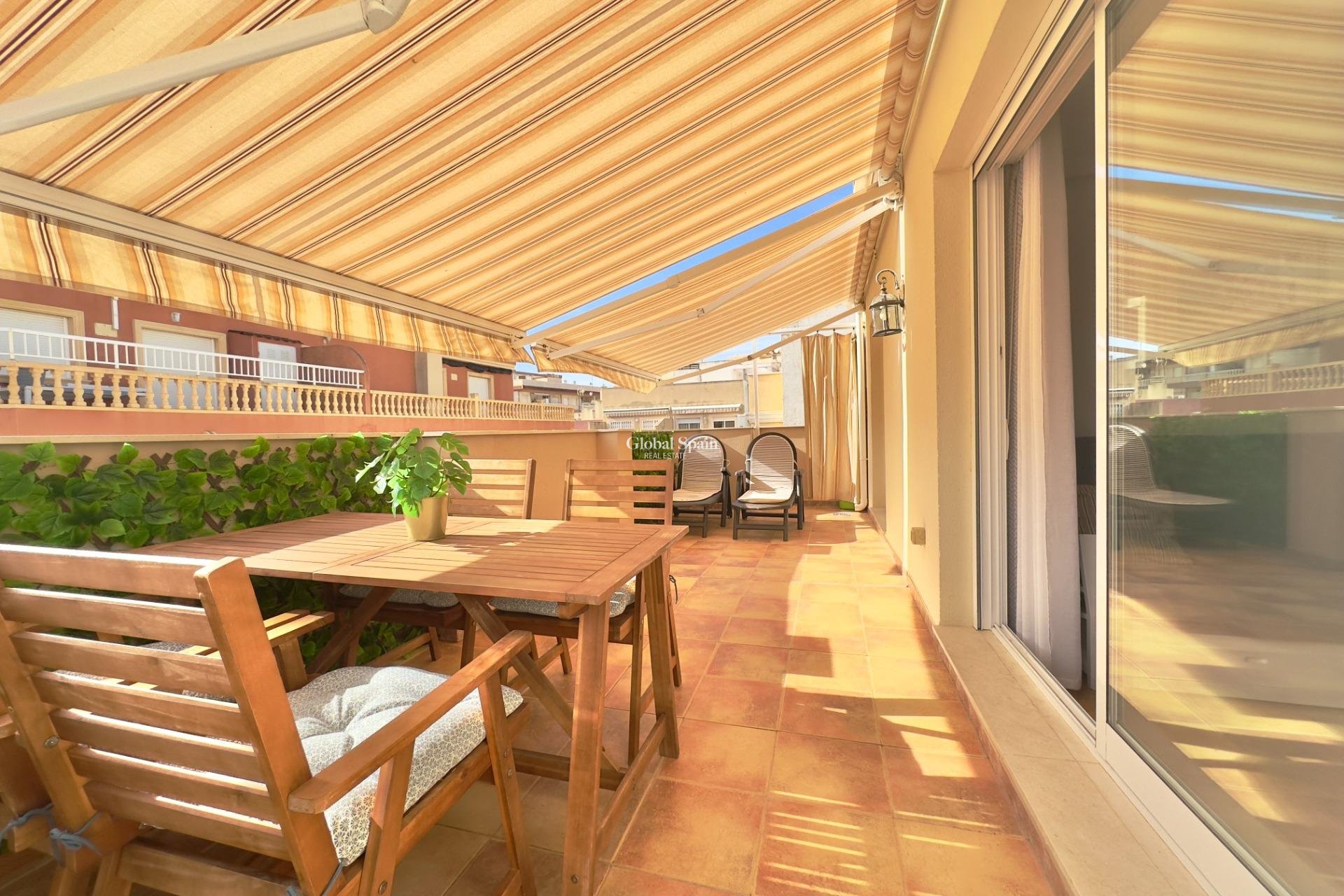 Venta - ÁTICO -
TORREVIEJA - La Mata pueblo