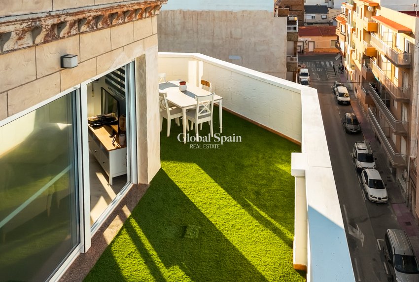 Venta - Ático -
TORREVIEJA - La Mata